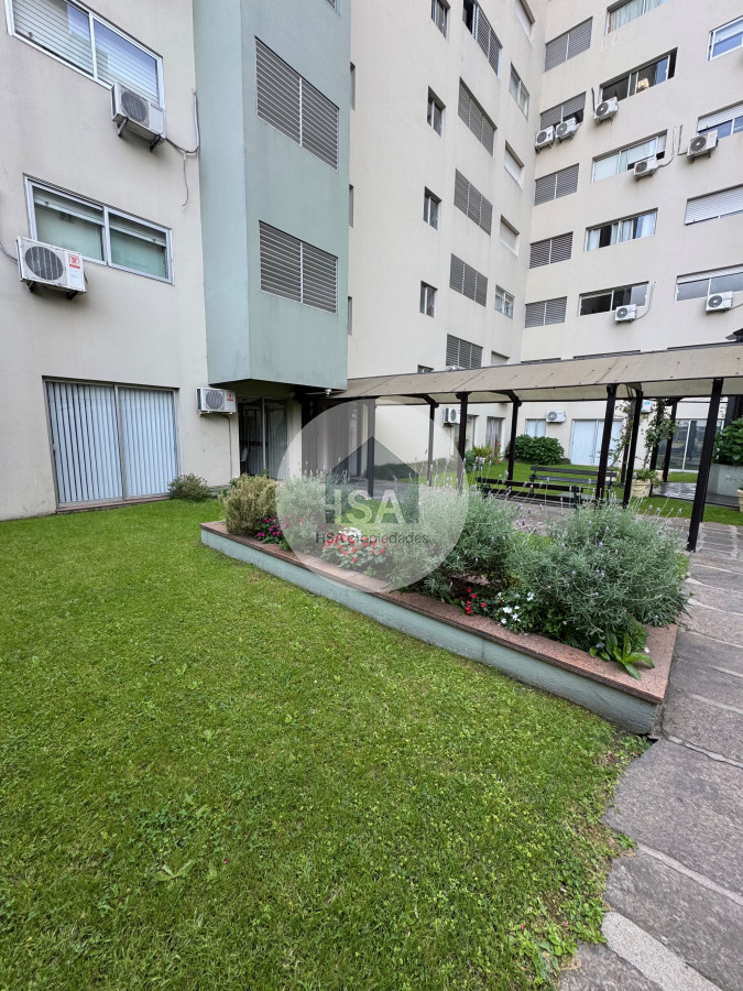 Apartamento ID.685 - Apartamento en alquiler 1 dormitorio tres cruces garaje