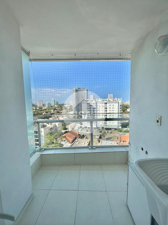 Apartamento ID.262 - Alquiler Apartamento 2 dormitorios Punta del Este