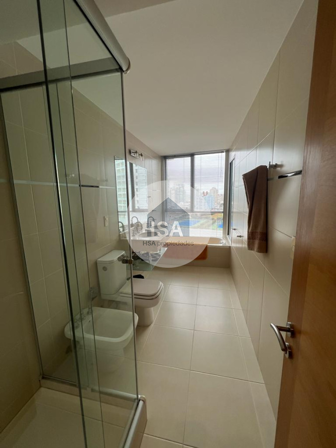 Apartamento ID.325 - Alquiler apartamento en Seasons Tower 3 dormitorios y dependencia