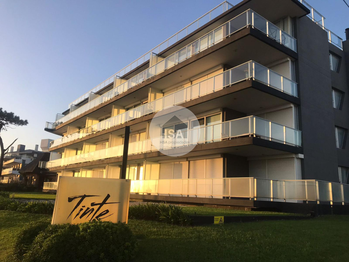 Apartamento ID.594 - Alquiler anual apartamento 1 dormitorio edificio Tinte