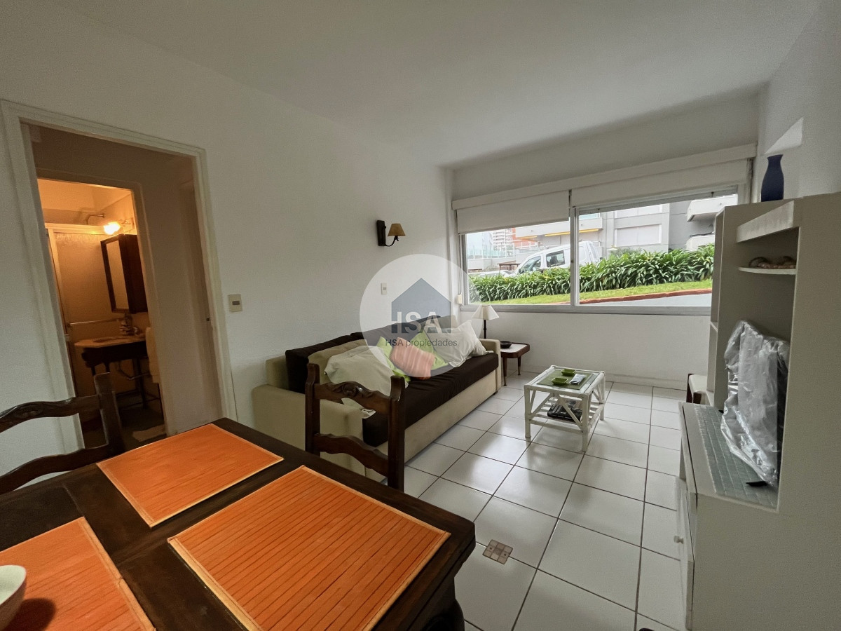 Apartamento ID.258 - Apartamento en alquiler anual Punta del Este