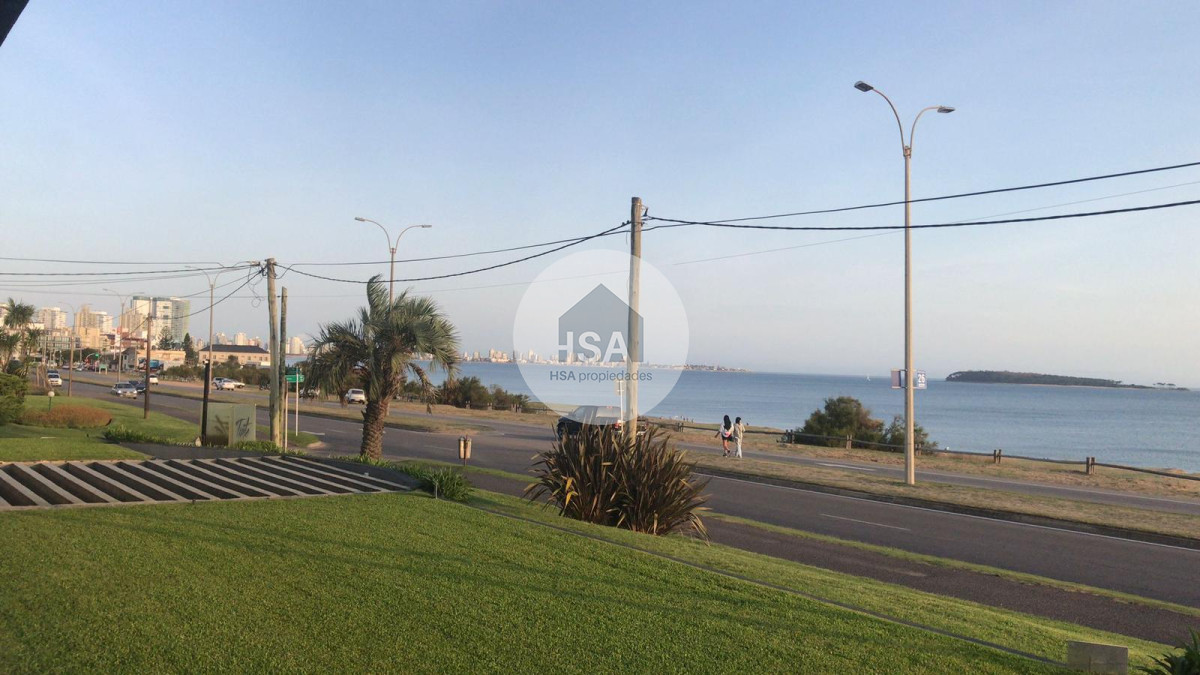 Apartamento ID.594 - Alquiler anual apartamento 1 dormitorio edificio Tinte