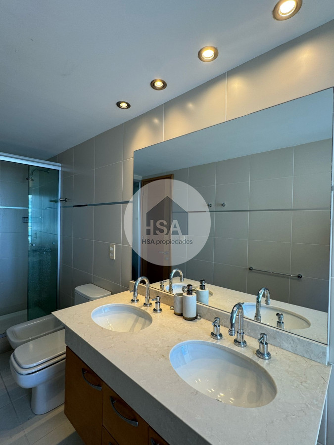 Apartamento ID.524 - Venta seasons tower 2 dormitorios y dependencia