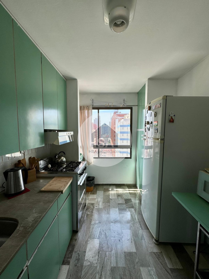 Apartamento ID.421 - Alquiler de tres dormitorios en Torre Parquemar Center