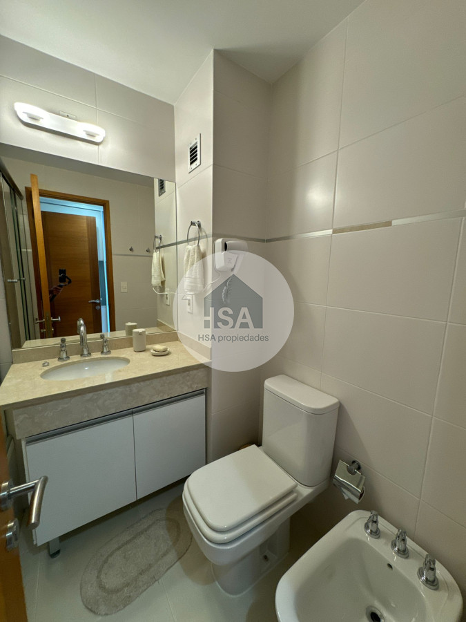 Apartamento ID.442 - Alquiler temporada seasons tower 3 dormitorios más dependencia