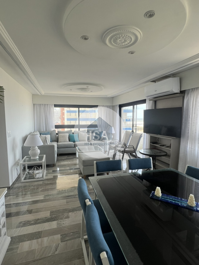 Apartamento ID.421 - Alquiler de tres dormitorios en Torre Parquemar Center
