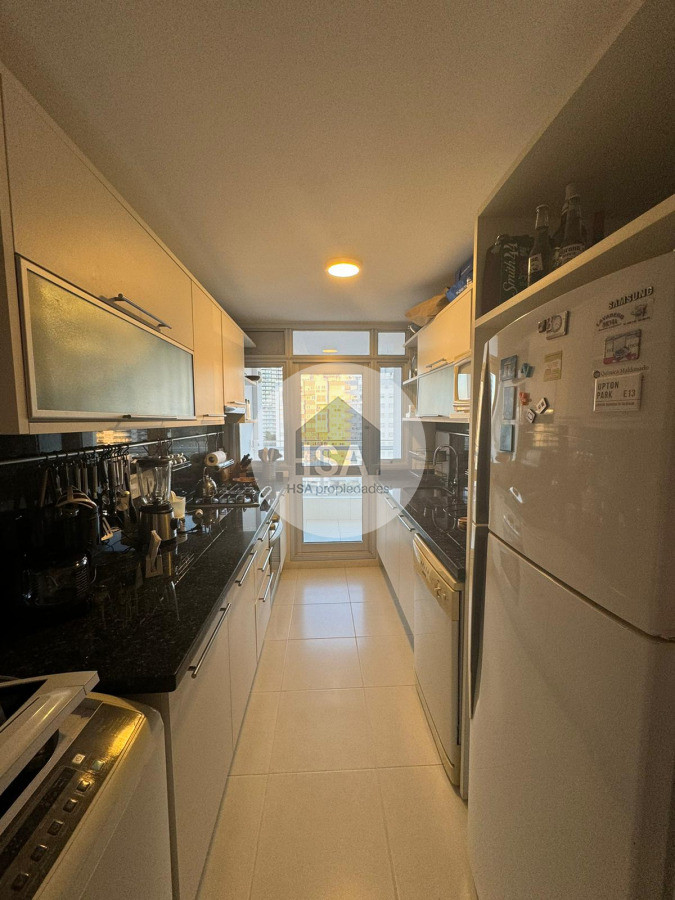 Apartamento ID.651 - Alquiler temporal Seasons Tower 2 dormitorios