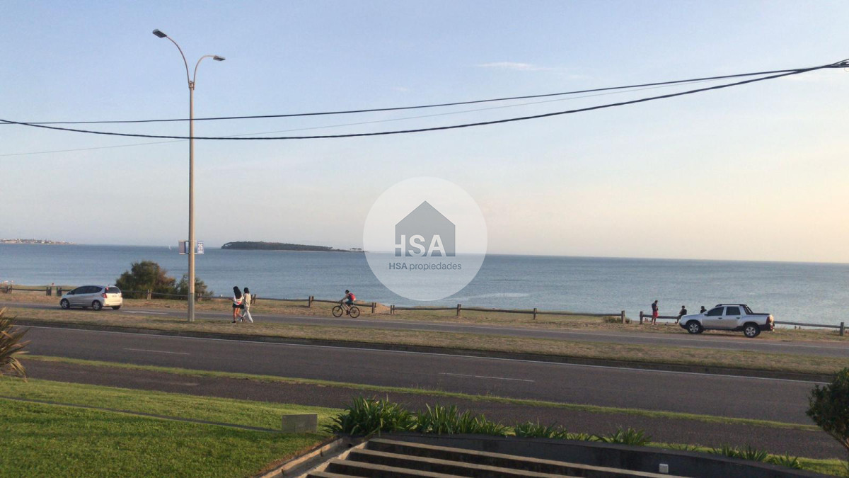 Apartamento ID.594 - Alquiler anual apartamento 1 dormitorio edificio Tinte