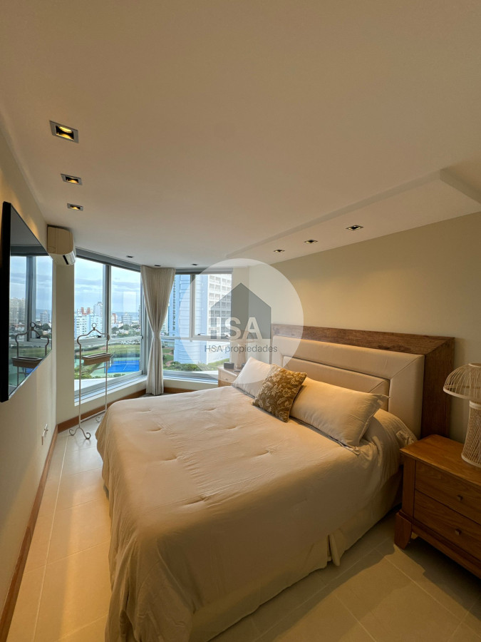 Apartamento ID.442 - Alquiler temporada seasons tower 3 dormitorios más dependencia