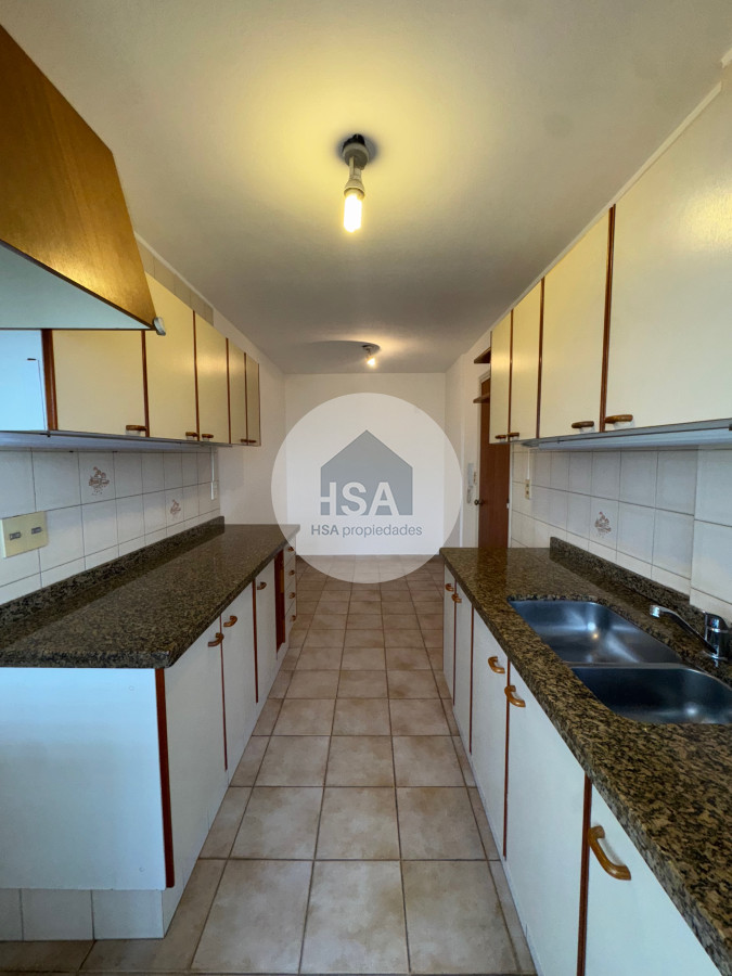 Apartamento ID.685 - Apartamento en alquiler 1 dormitorio tres cruces garaje