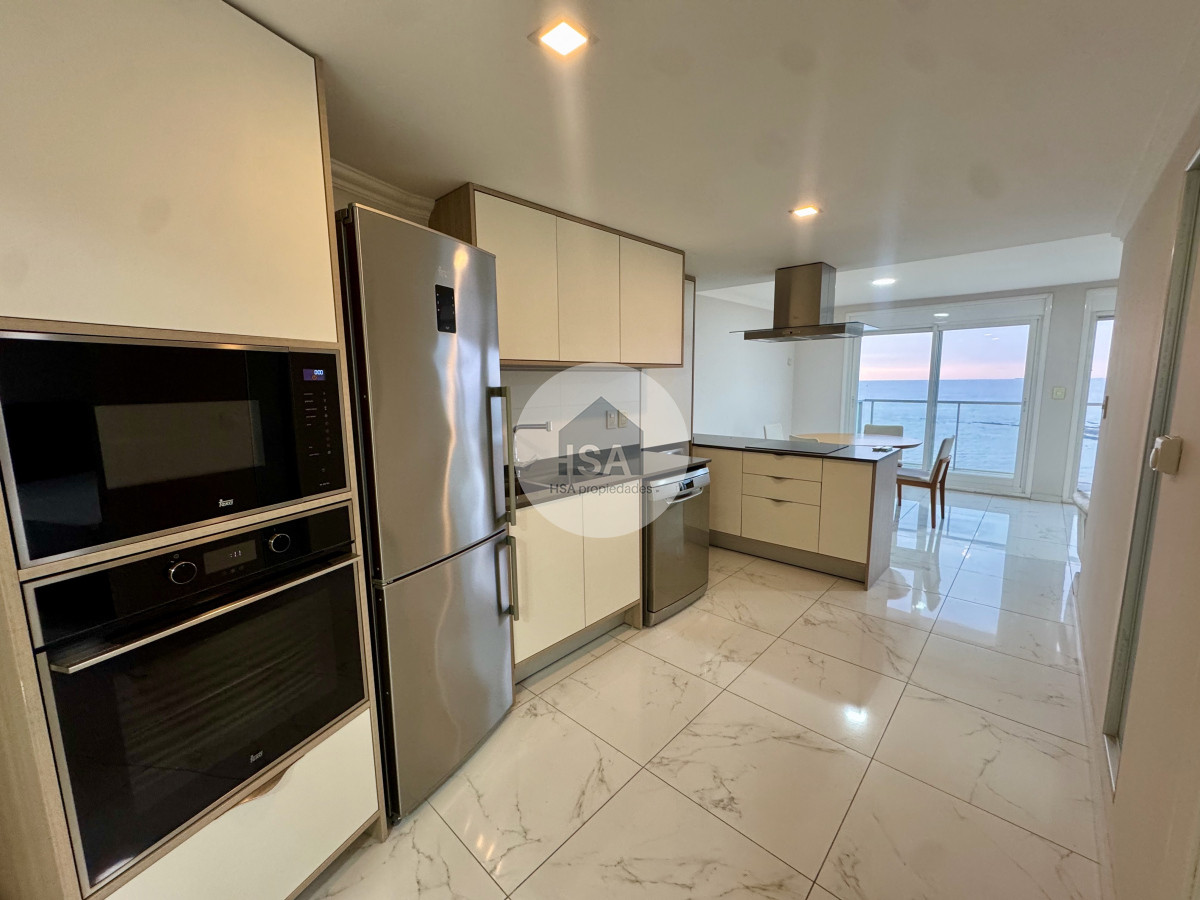 Apartamento ID.591 - Apartamento en alquiler Punta Carretas amoblado 
