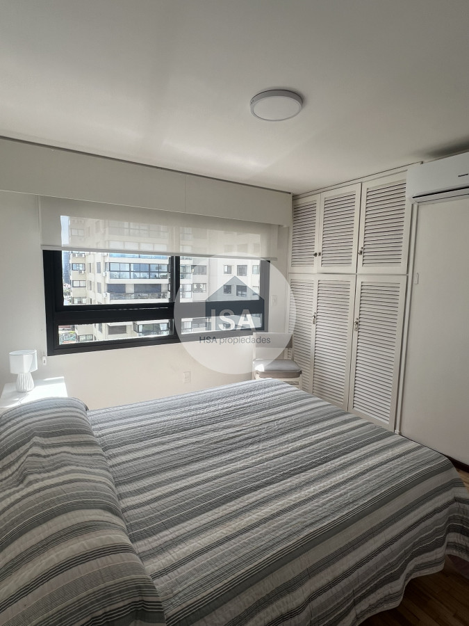 Apartamento ID.421 - Alquiler de tres dormitorios en Torre Parquemar Center