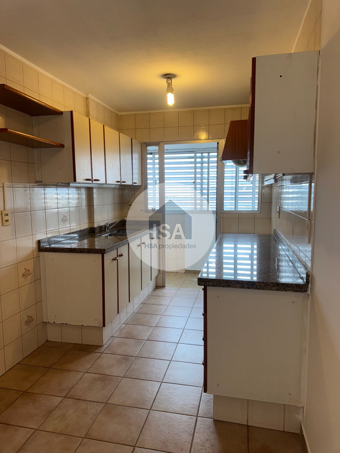 Apartamento ID.685 - Apartamento en alquiler 1 dormitorio tres cruces garaje