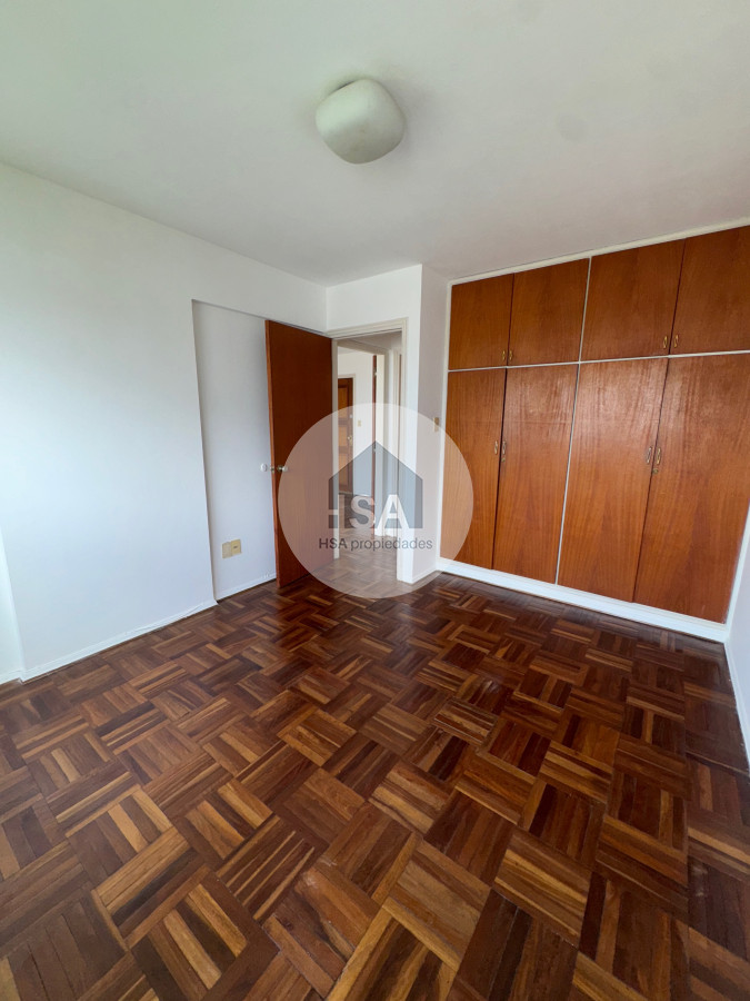 Apartamento ID.685 - Apartamento en alquiler 1 dormitorio tres cruces garaje