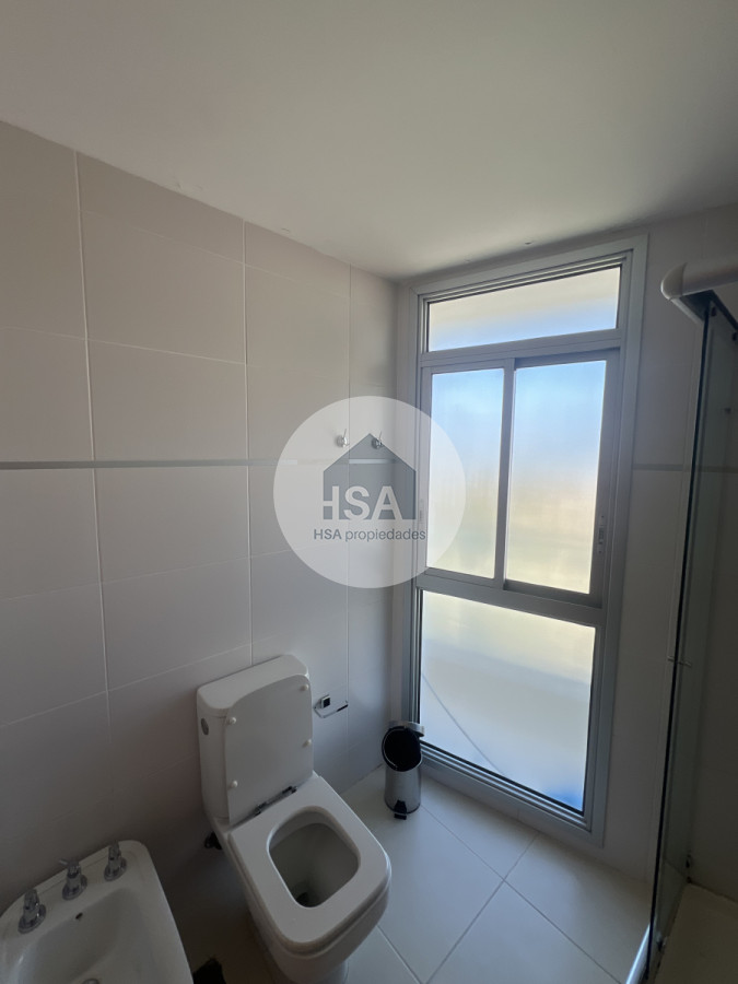 Apartamento ID.495 - Alquiler apartamento 3 dormitorios en Seasons Tower