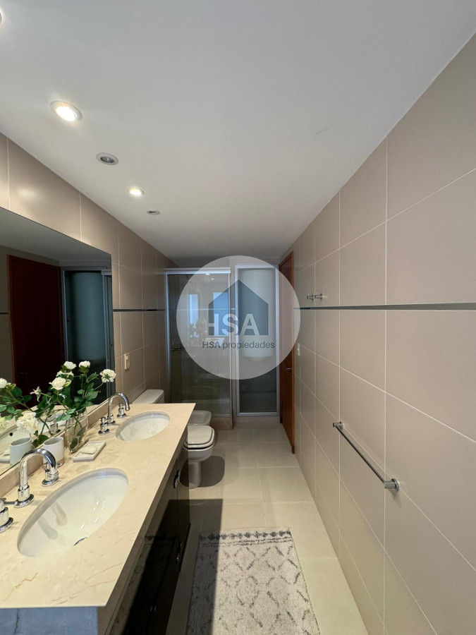 Apartamento ID.676 - Venta apartamento 2 dormitorios mas dependencia seasons tower