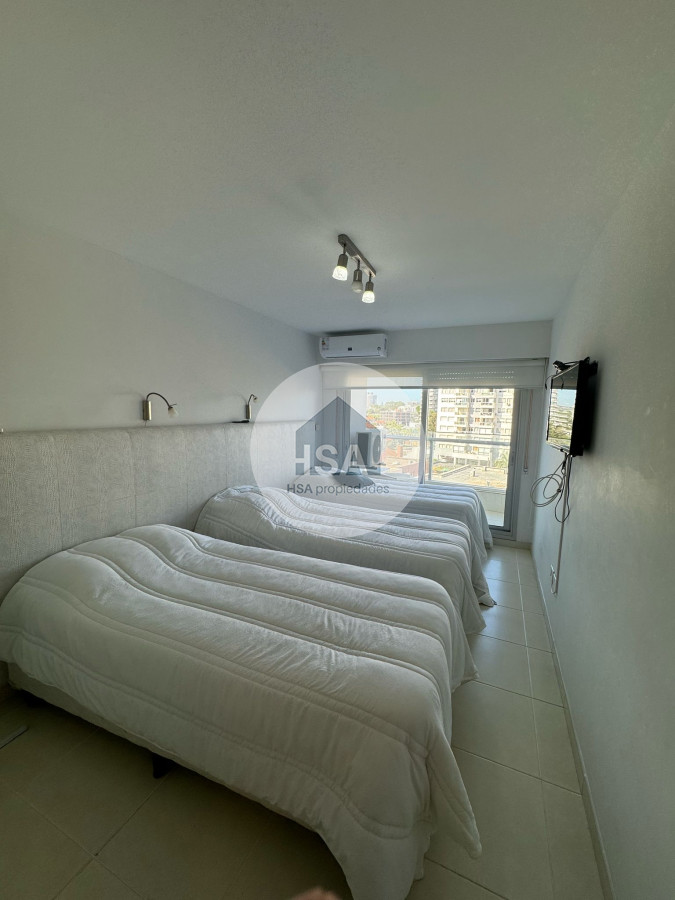 Apartamento ID.524 - Venta seasons tower 2 dormitorios y dependencia