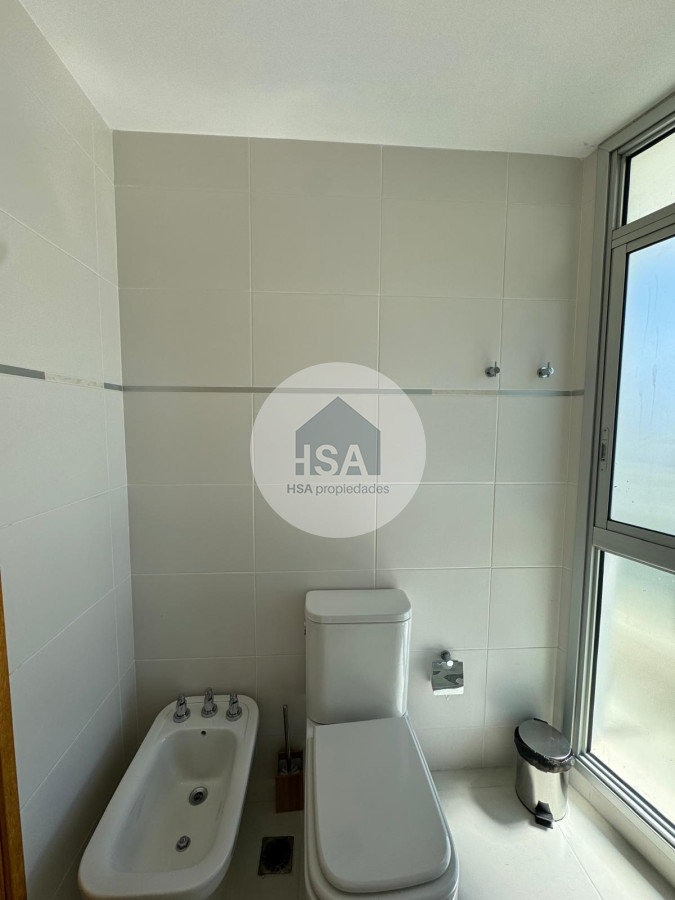 Apartamento ID.450 - Alquiler Seasons Tower 3 Dormitorios 