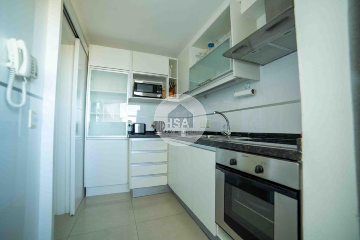 Apartamento ID.350 - Apartamento en venta Casino Tower Punta del Este 