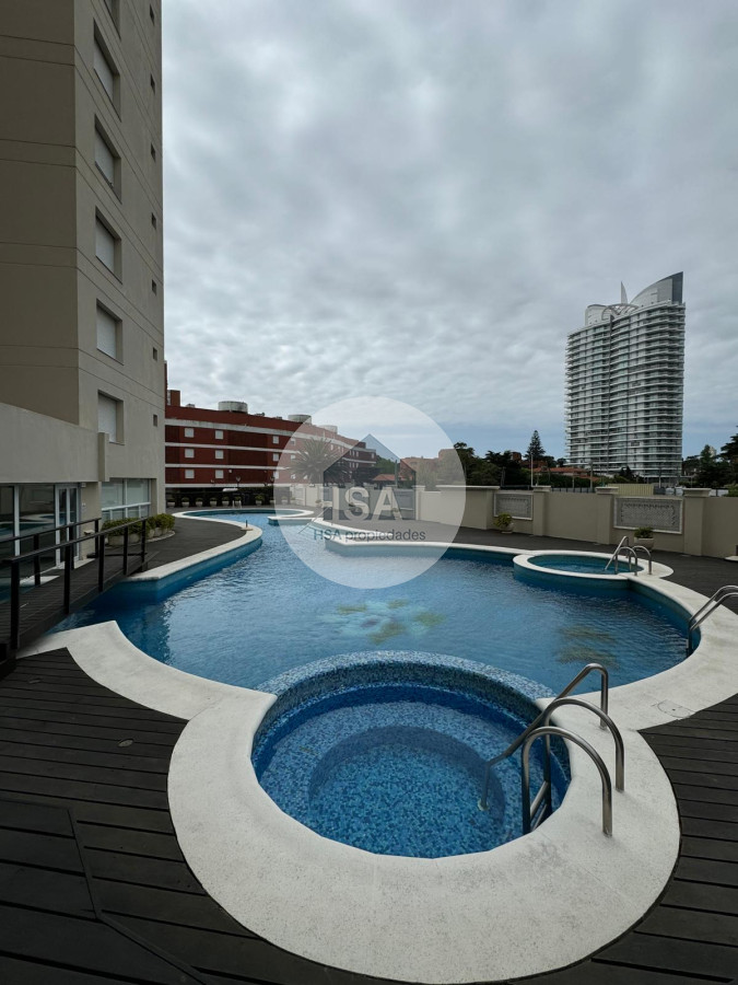 Apartamento ID.470 - Alquiler apartamento 3 dormitorios en Coral Tower