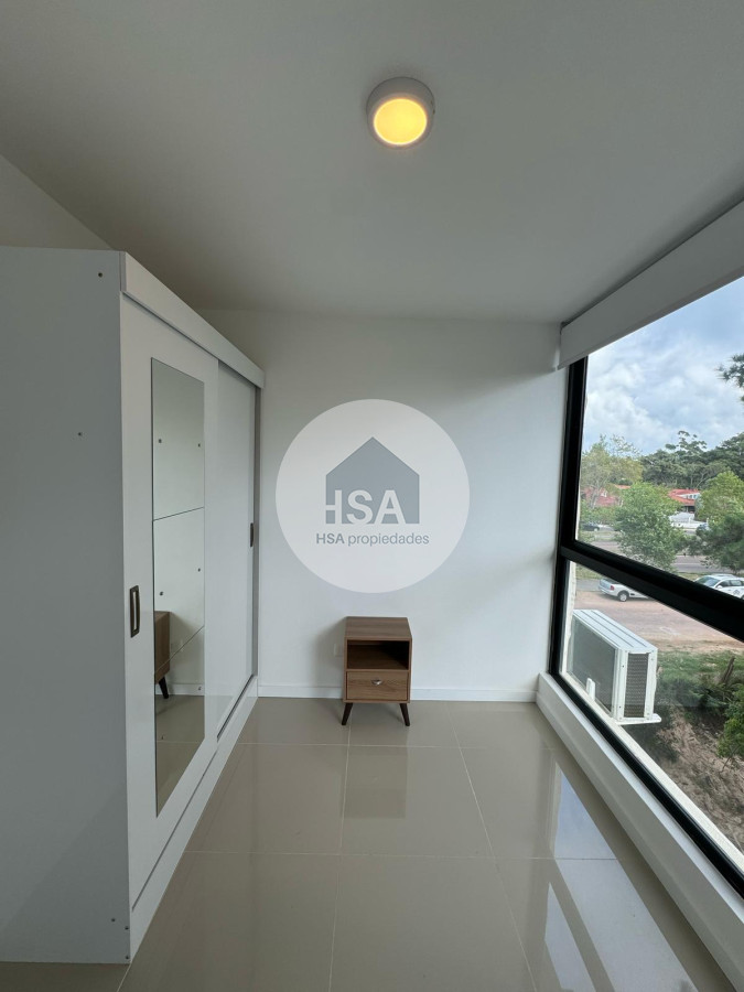 Apartamento ID.533 - Alquiler anual 2 dormitorios Punta del este