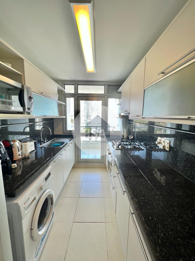 Apartamento ID.242 - Venta Apartamento 2 dormitorios Punta del Este