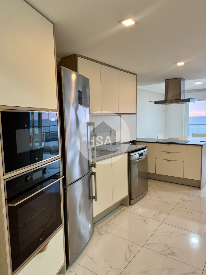Apartamento ID.591 - Apartamento en alquiler Punta Carretas amoblado 