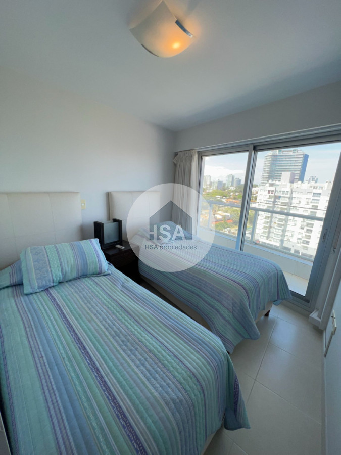 Apartamento ID.325 - Alquiler apartamento en Seasons Tower 3 dormitorios y dependencia