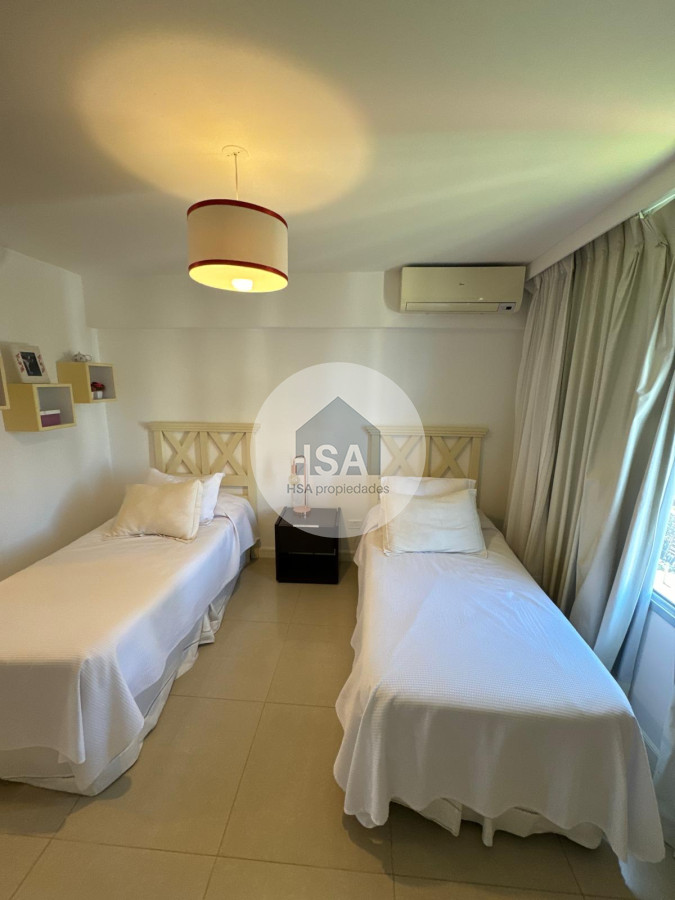 Apartamento ID.454 - Venta apartamento 3 dormitorios Gala Tower Punta del este