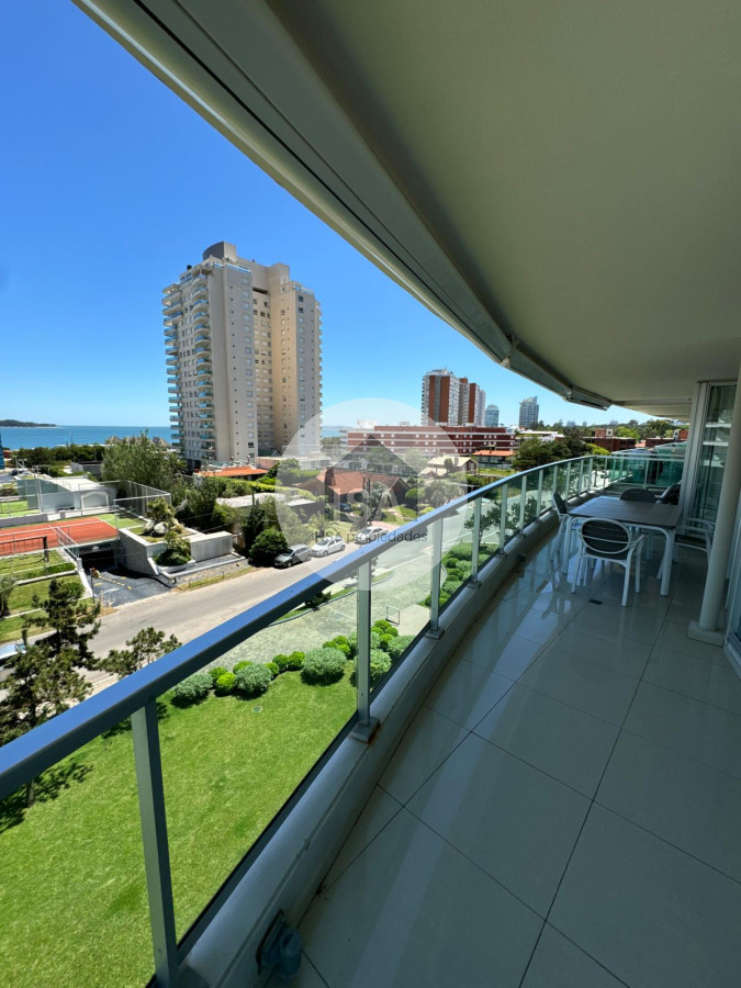 Apartamento ID.454 - Venta apartamento 3 dormitorios Gala Tower Punta del este