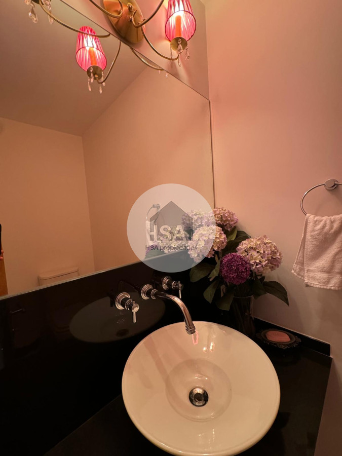 Apartamento ID.473 - Venta apartamento 3 dormitorios más servicio en Seasons Tower