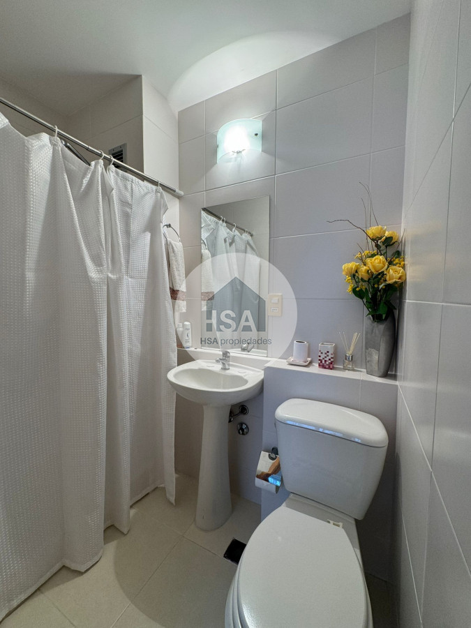 Apartamento ID.676 - Venta apartamento 2 dormitorios mas dependencia seasons tower