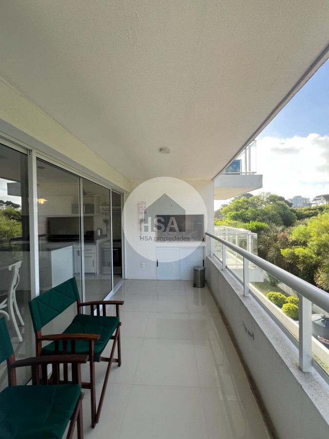 Apartamento ID.341 - Venta apartamento 2 dormitorios edificio Sunrise Aidy Grill playa Brava