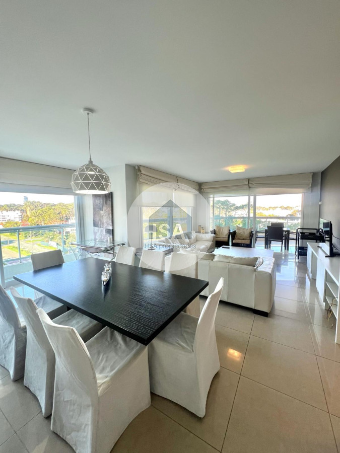 Apartamento ID.355 - Apartmento en alquiler torre Aquarela 2 dormitorios y servicio
