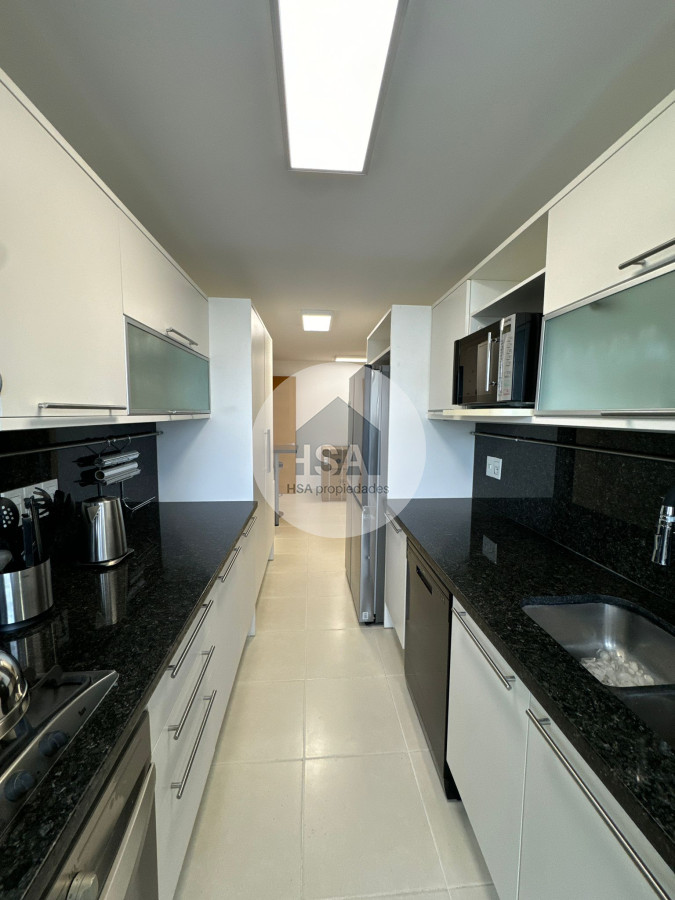 Apartamento ID.442 - Alquiler temporada seasons tower 3 dormitorios más dependencia