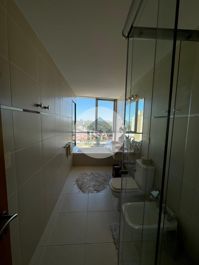 Apartamento ID.450 - Alquiler Seasons Tower 3 Dormitorios 
