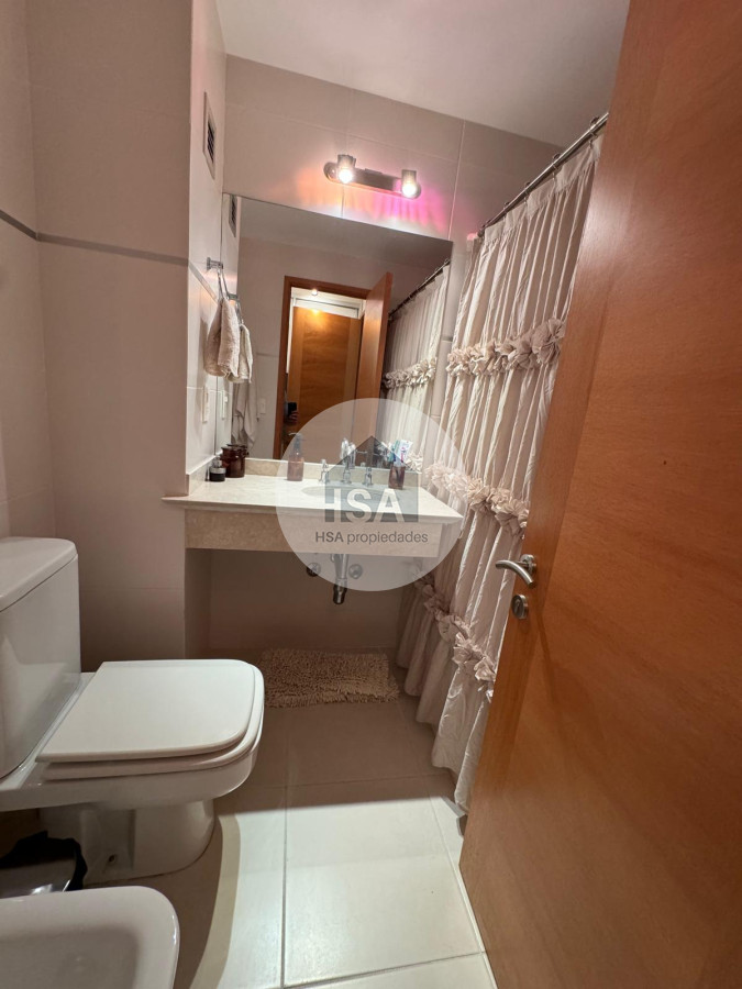 Apartamento ID.450 - Alquiler Seasons Tower 3 Dormitorios 