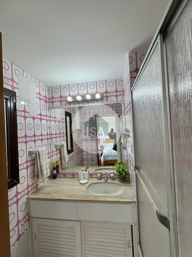Apartamento ID.421 - Alquiler de tres dormitorios en Torre Parquemar Center
