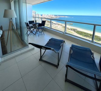 Venta apartamento 2 dormitorios Seasons tower