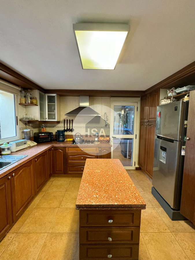 Casa ID.401 - Casa de 3 dormitorios en Lomas de Carrasco