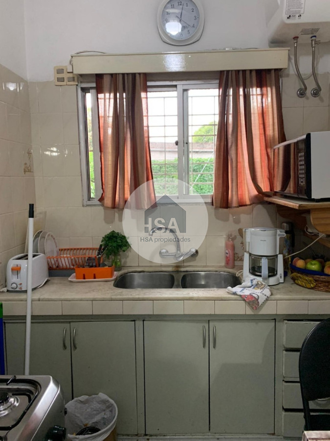 Casa ID.121 - Casa En Venta Lezica 3 Dormitorios