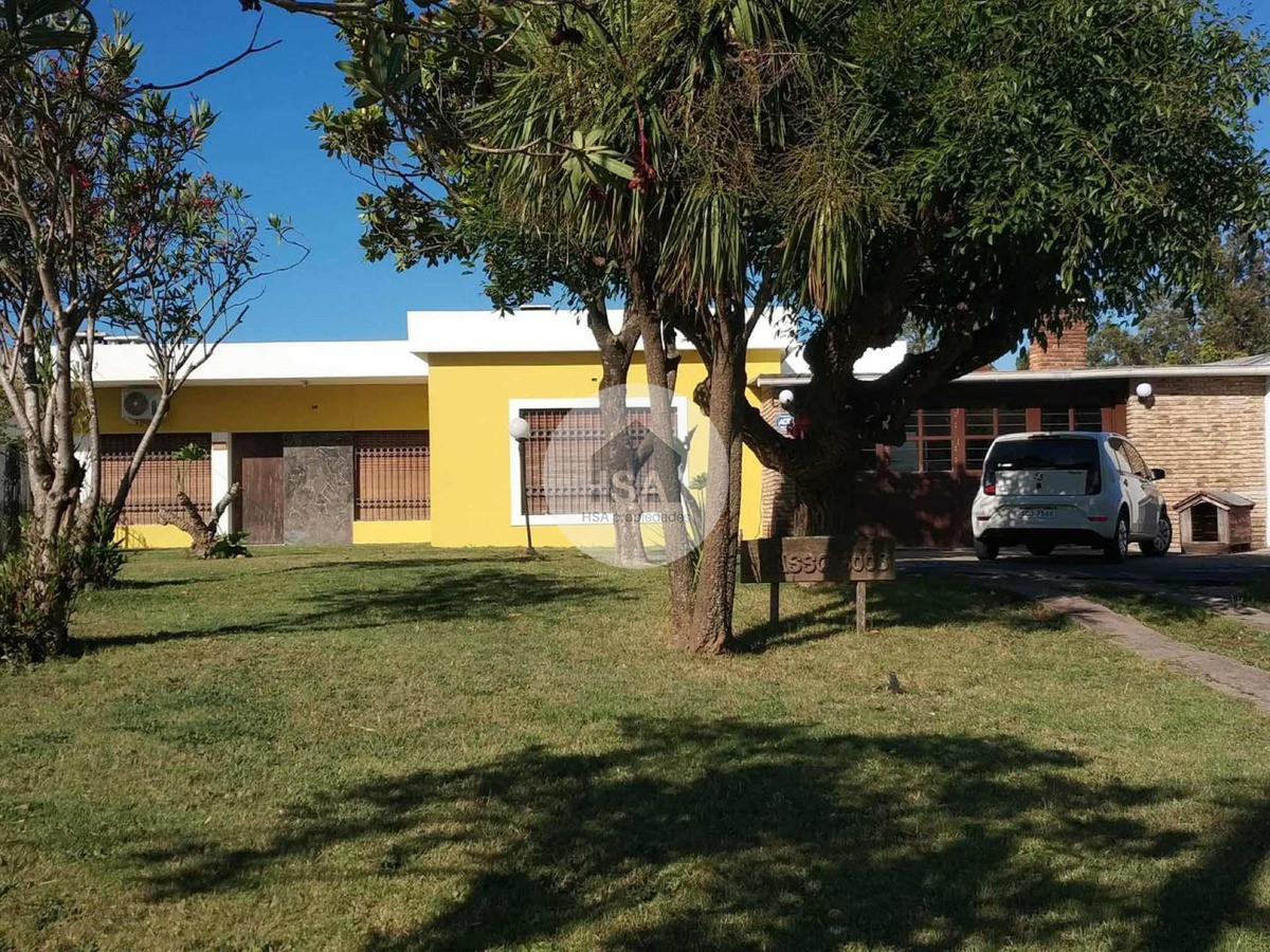 Casa ID.154 - Casa En Venta 3 Dormitoros  Colon