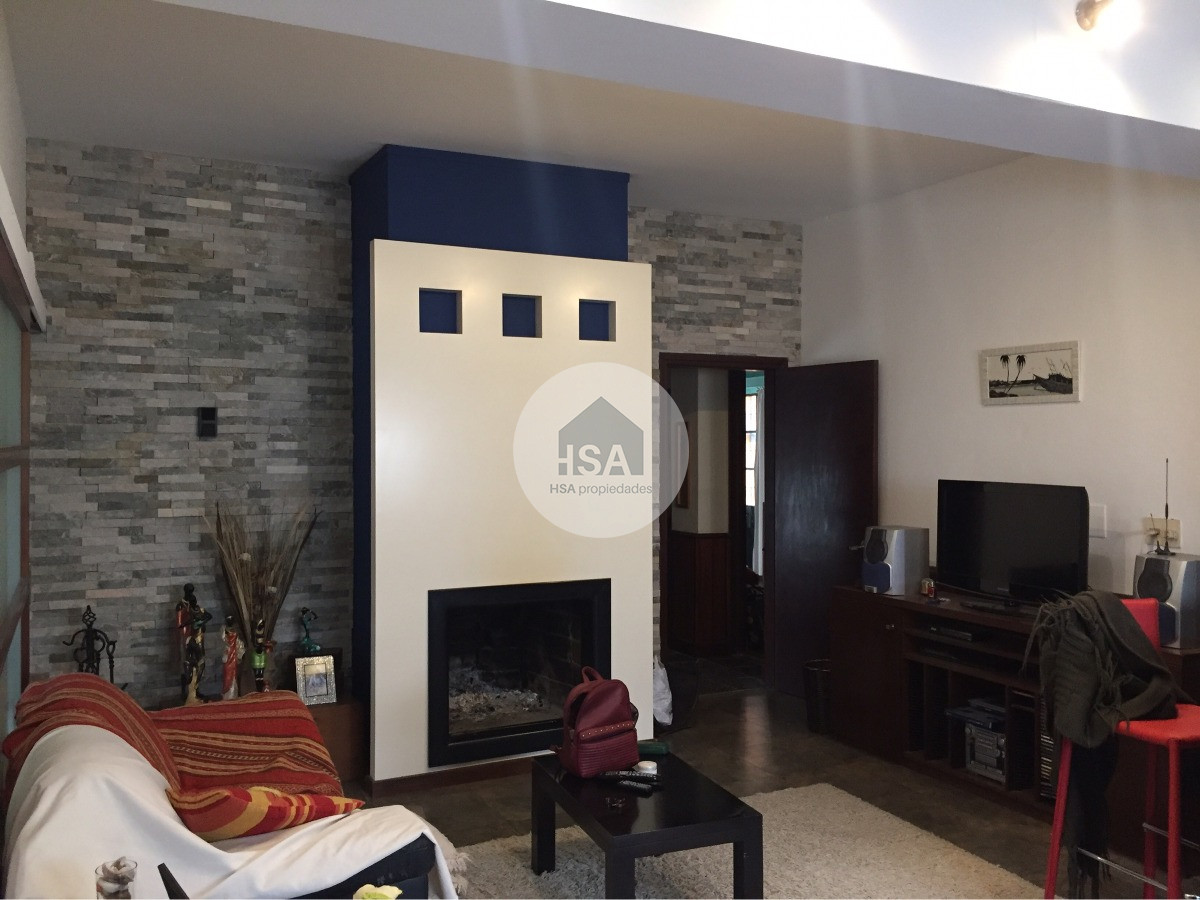 Casa ID.154 - Casa En Venta 3 Dormitoros  Colon