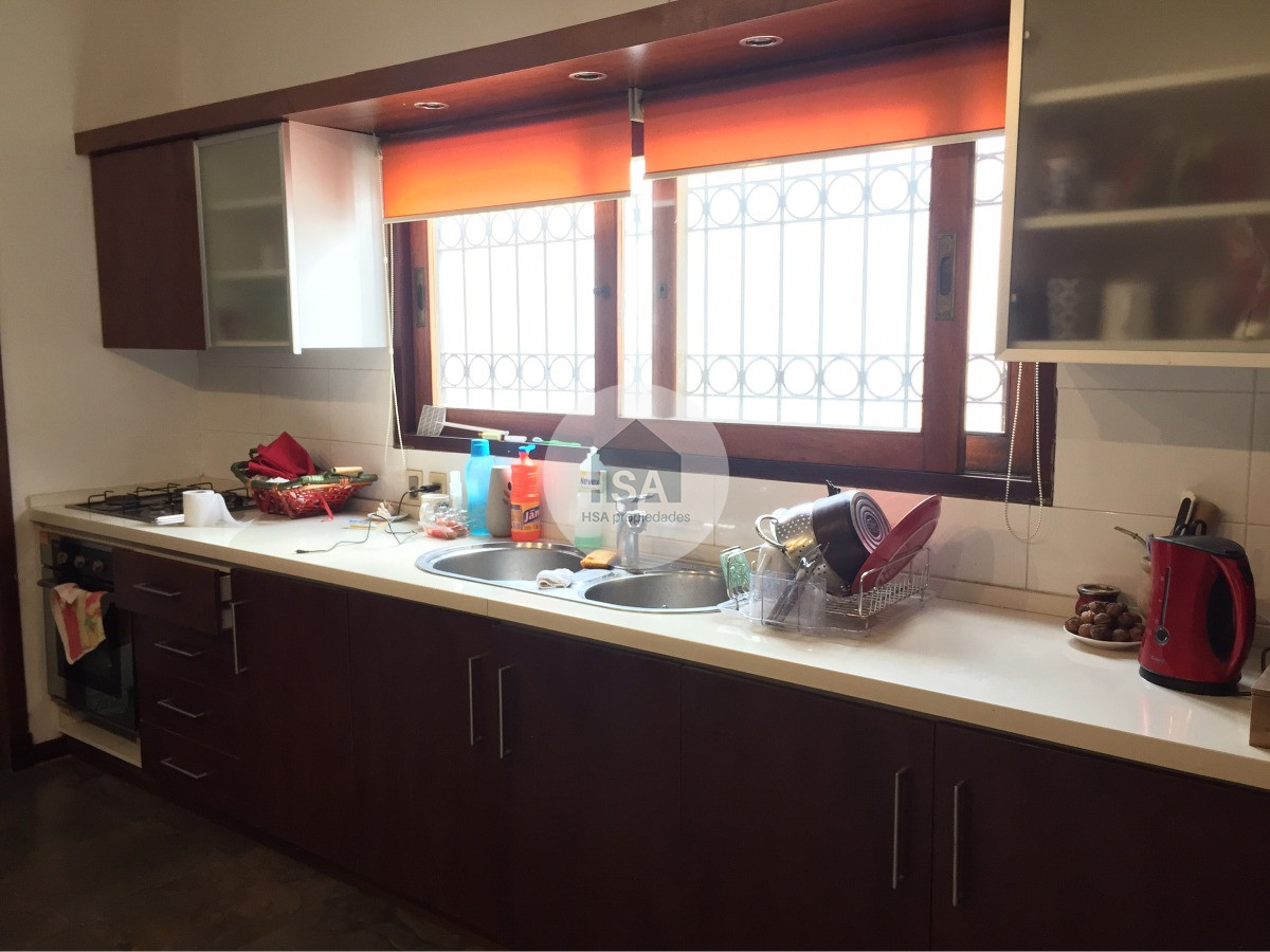 Casa ID.154 - Casa En Venta 3 Dormitoros  Colon