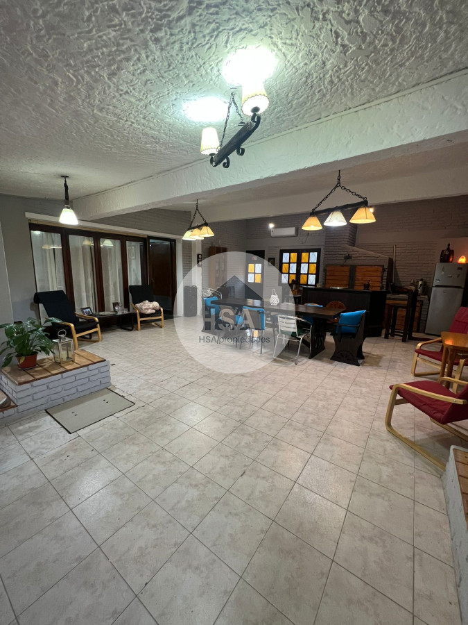 Casa ID.254 - Venta Casa en Atlántida, 3 dormitorios, con piscina
