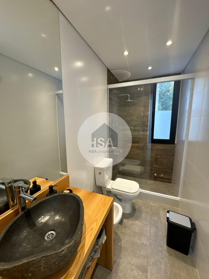 Casa ID.440 - Venta Espectacular casa en Manantiales
