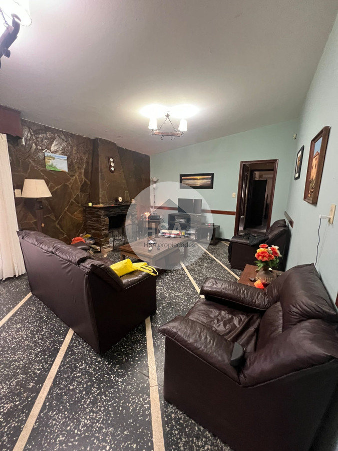 Casa ID.254 - Venta Casa en Atlántida, 3 dormitorios, con piscina