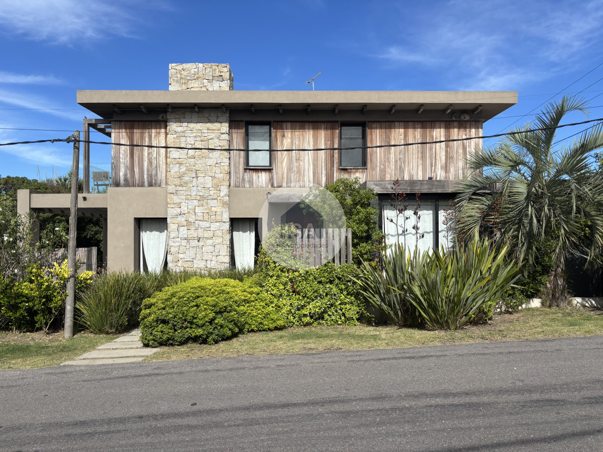 Casa ID.721 - Alquiler temporario casa José Ignacio 5 dormitorios