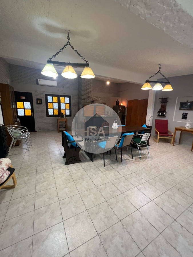 Casa ID.254 - Venta Casa en Atlántida, 3 dormitorios, con piscina