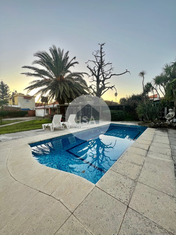Casa ID.246 - Atlántida casa 4 dormitorios con vista al mar